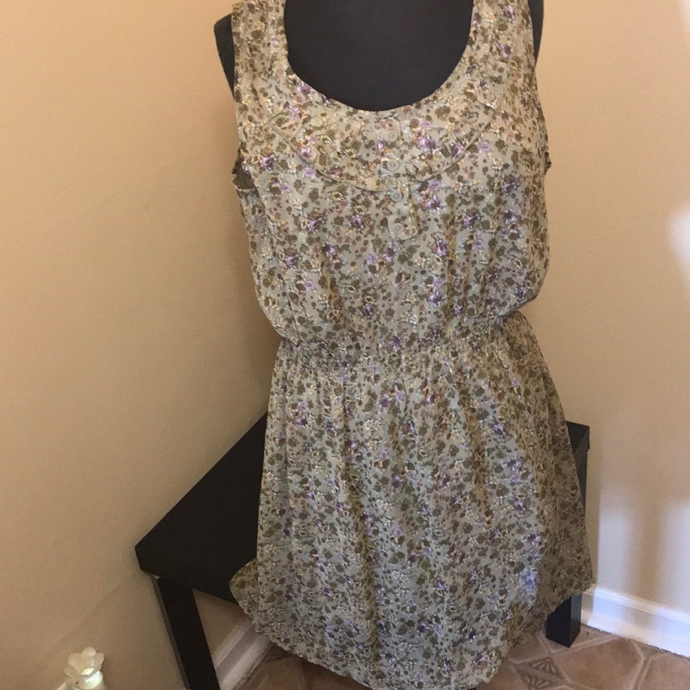 Floral Dress Size Large C1